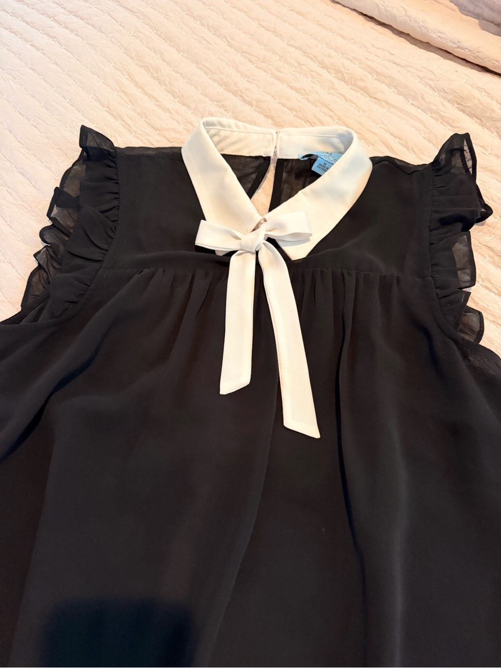 CeCe Black Top with White Bow Collar - Picture 2 of 3